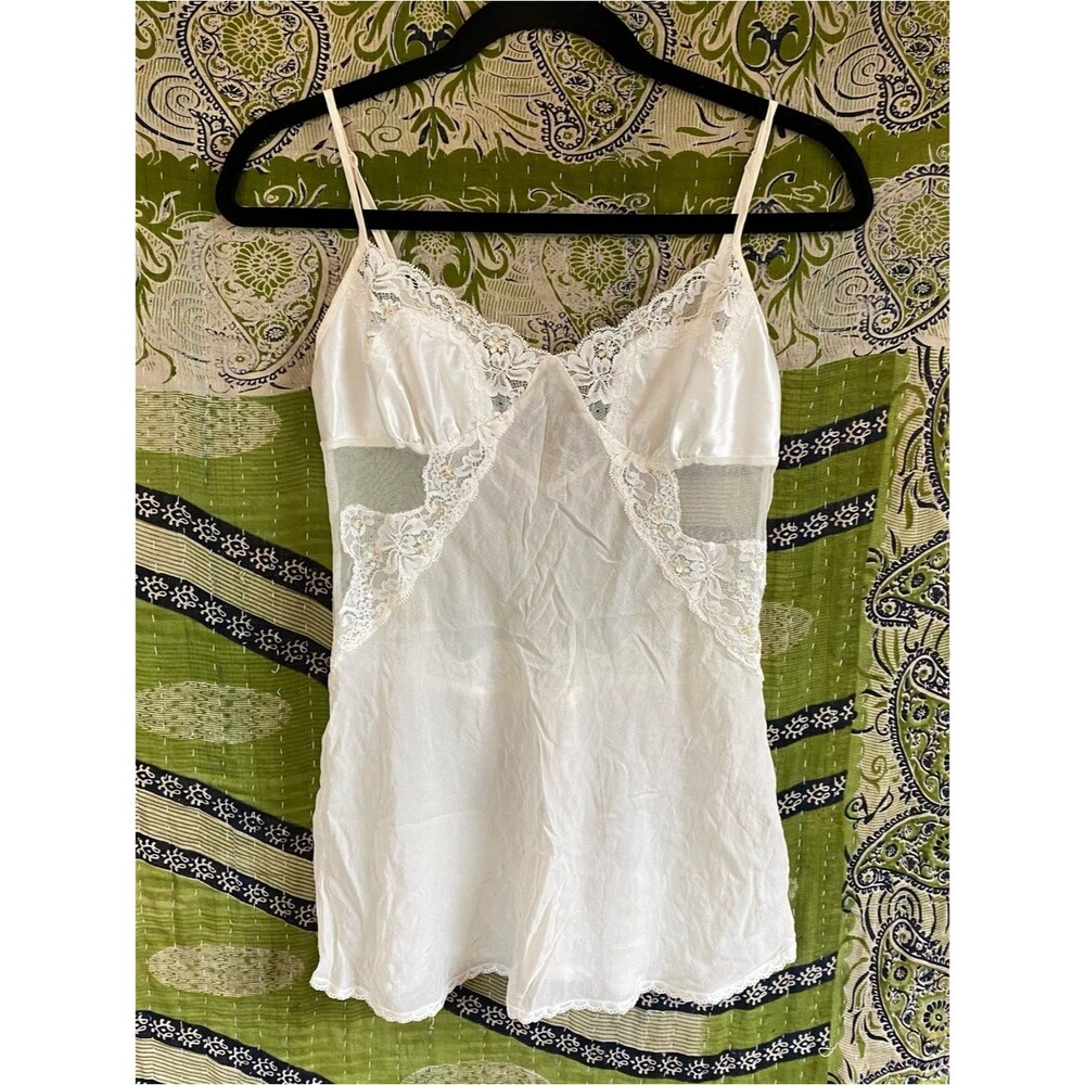Rare Vintage Y2K Victoria's Secret Ivory Silk/ Lace Whimsical Fairy Tank Top XS